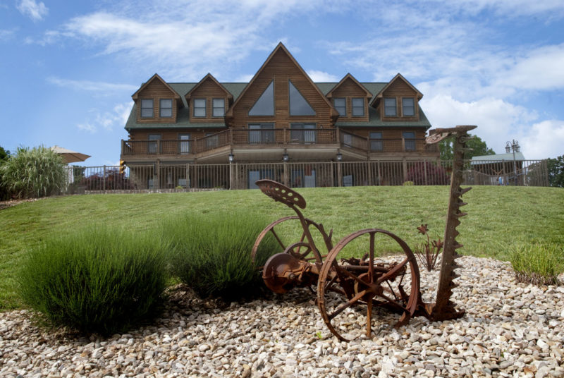 Shirley’s Bed And Breakfast – A Vintage Bed & Breakfast Near Roanoke VA